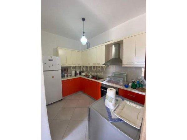 Vlore, shitet apartament 2+1+BLK Kati 2, 85 m² 122.000 Euro (lungomare)