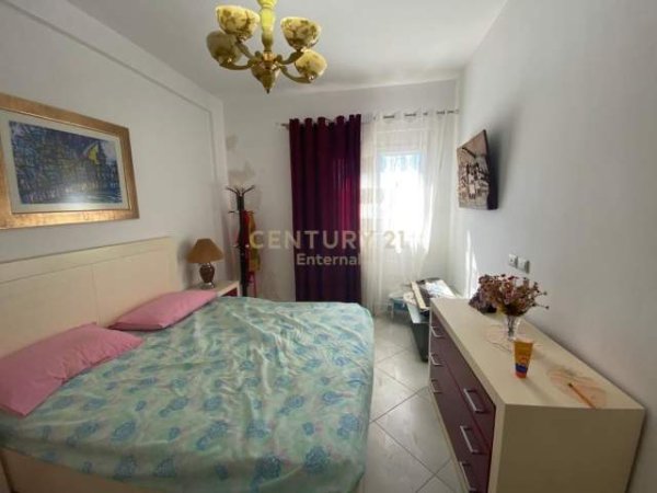 Vlore, shitet apartament 2+1+BLK Kati 2, 85 m² 122.000 Euro (lungomare)