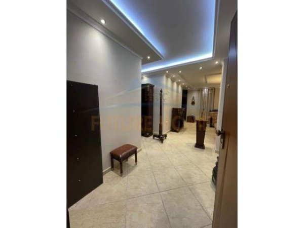 Tirane, jap me qera apartament 3+1+A+BLK Kati 7, 168 m² 650 Euro (Selvia)