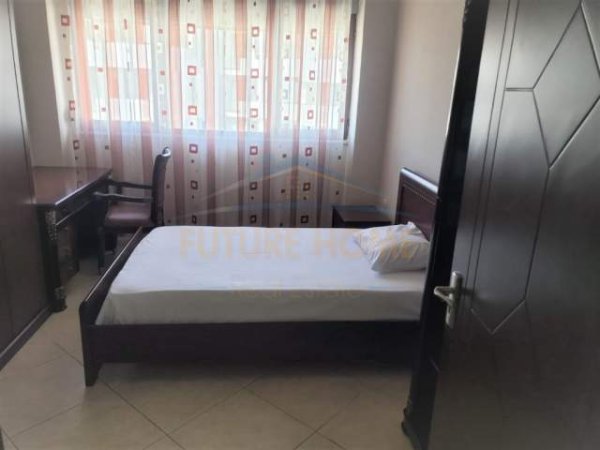 Tirane, jap me qera apartament 3+1+A+BLK Kati 7, 168 m² 650 Euro (Selvia)