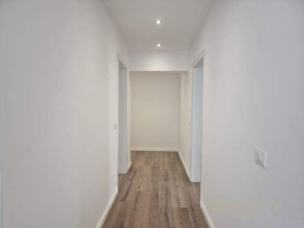 Tirane, shitet apartament 2+1 prane MOZAIKUT TE TIRANES, 108 m² 137.000 Euro