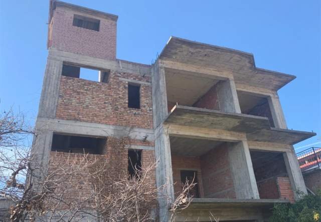 Elbasan, shitet 317 m² 210.000 Euro