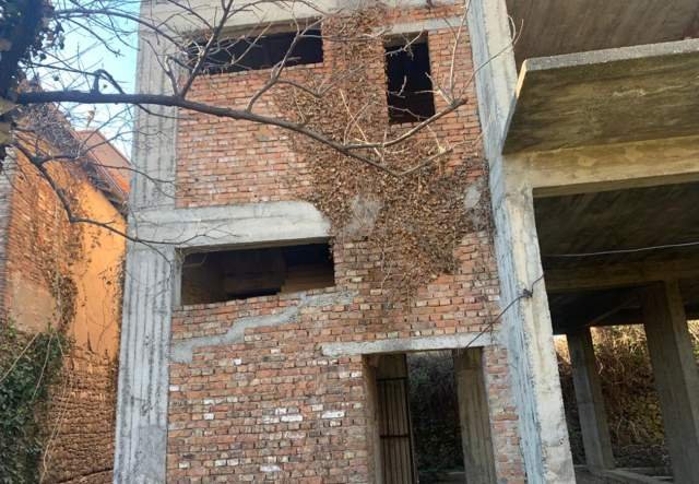 Elbasan, shitet 317 m² 210.000 Euro