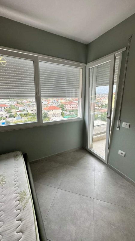 Tirane, jepet me qera garsonier 50 m² 400 Euro (Don Bosko)