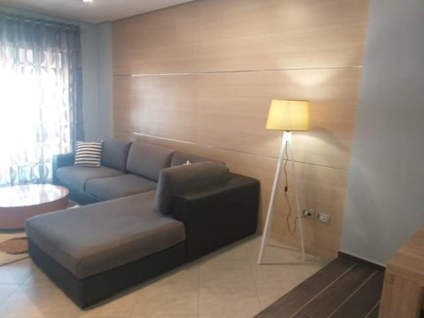 Tirane, shitet apartament 1+1+A+BLK Kati 6, 77 m² 122.000 Euro (Robert Shvarc)