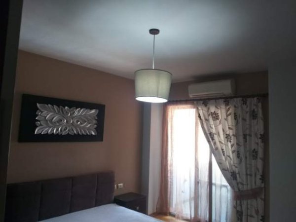 Tirane, shitet apartament 1+1+A+BLK Kati 6, 77 m² 122.000 Euro (Robert Shvarc)