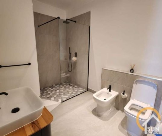 Shkoder, shitet apartament 2+1+BLK Kati 7, 107 m² 103.000 Euro (Bexhisteni)