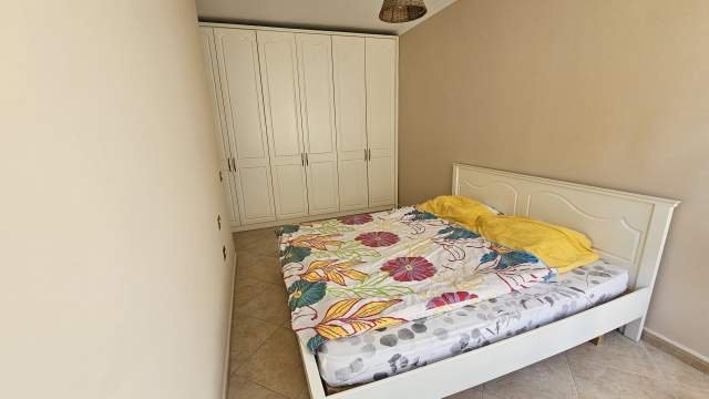 Tirane, jepet me qera apartament Kati 4, 85 m² 450 Euro (Idriz Dollaku)