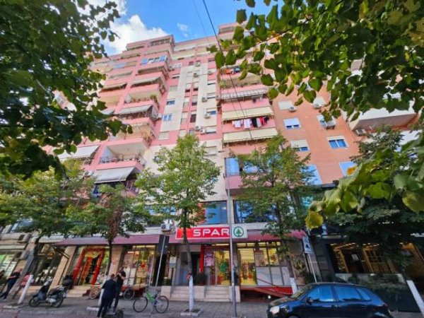 Tirane, shes apartament 3+1+BLK 182 m² 345.000 Euro (Rr Sami Frasheri)