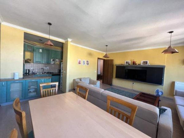 Tirane, shitet apartament 2+1+BLK Kati 10, 118 m² 240.000 Euro (komuna parisit)