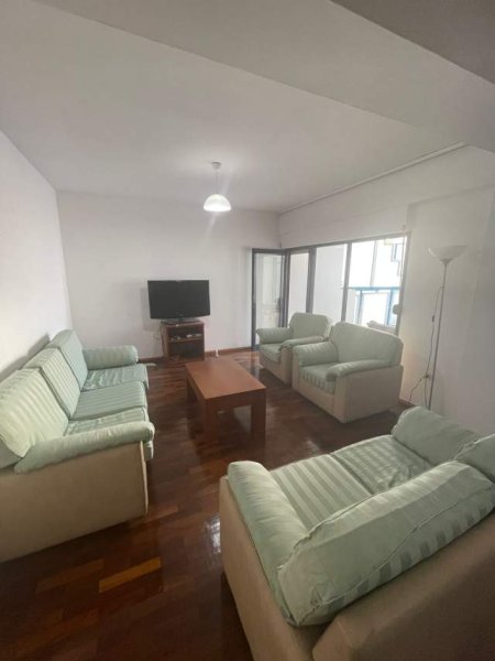 Tirane, jepet me qera apartament 3+1+BLK 110 m² 650 Euro (nikolla tupe)
