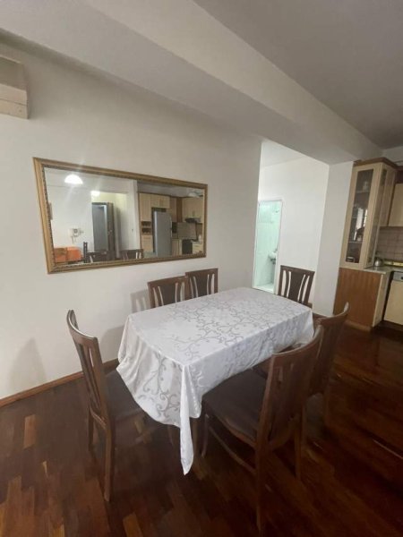 Tirane, jepet me qera apartament 3+1+BLK 110 m² 650 Euro (nikolla tupe)