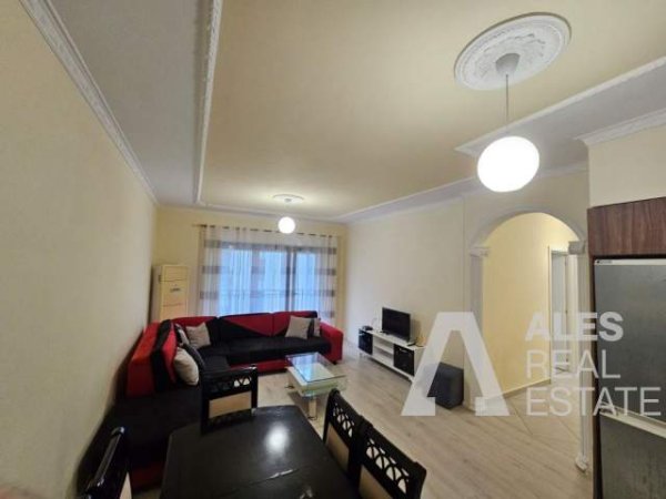 Tirane, shitet apartament Kati 5, 108 m² 177.000 Euro (Green City)