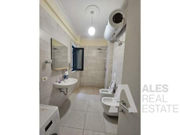 Tirane, shitet apartament Kati 5, 108 m² 177.000 Euro (Green City)