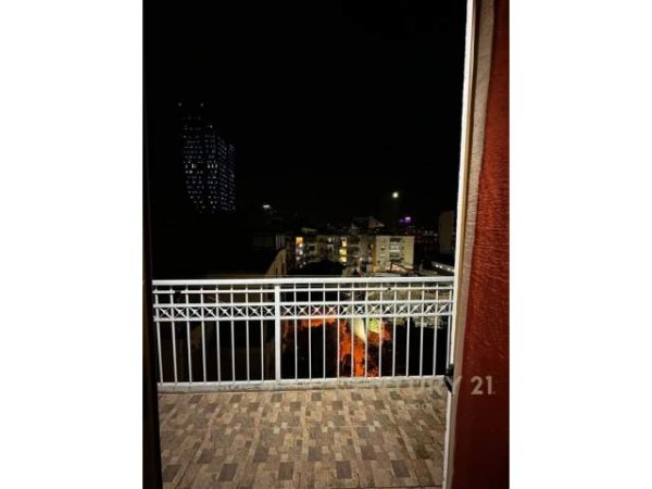 Tirane, jepet me qera apartament 2+1+BLK Kati 4, 72 m² 600 Euro (myslym shyri)