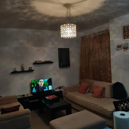 Tirane, jepet me qera apartament 1+1+BLK Kati 4, 66 m² 35.000 Leke (kombinat)