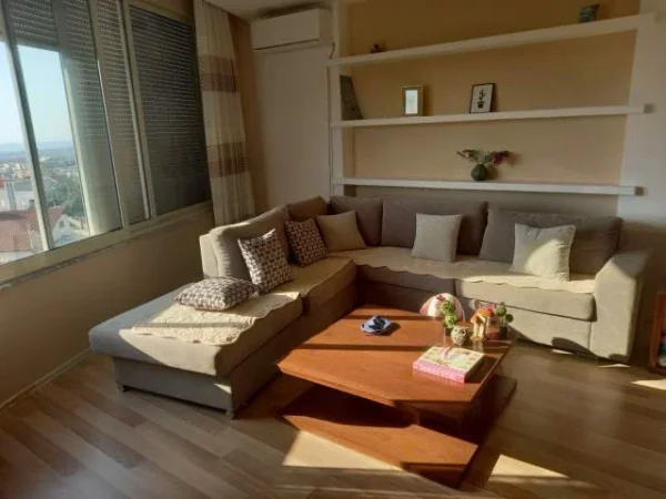 Tirane, jepet me qera apartament 2+1+BLK Kati 1, 110 m² 400 Euro (Baftjar Lici)