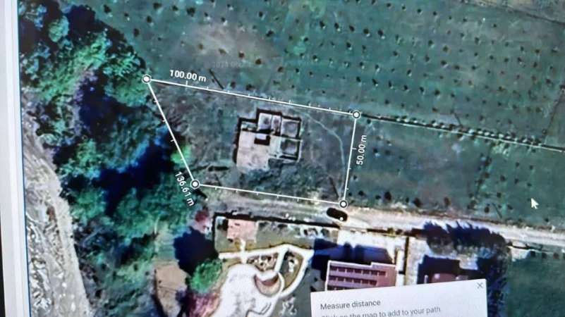 Tirane, shitet toke , 1.000 m² 17.000.000 € 