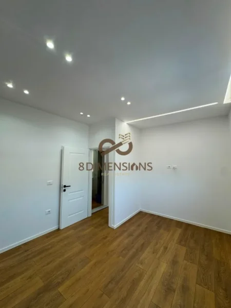 Apartament 2+1 ne shitje Ne Rrugen 4 Deshmoret - Tirane (ID D8142Z-27 )