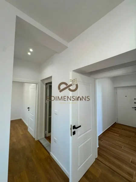 Apartament 2+1 ne shitje Ne Rrugen 4 Deshmoret - Tirane (ID D8142Z-27 )