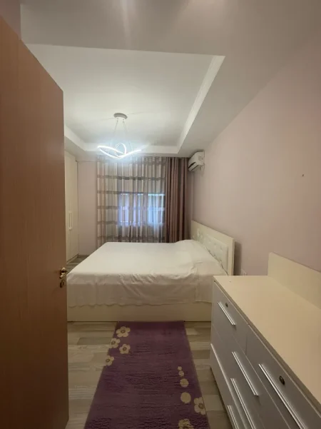 Tirane, jap me qera apartament 2+1+Ballkon Kati 2, 102 m² 600 € (Rruga Jordan Misja)