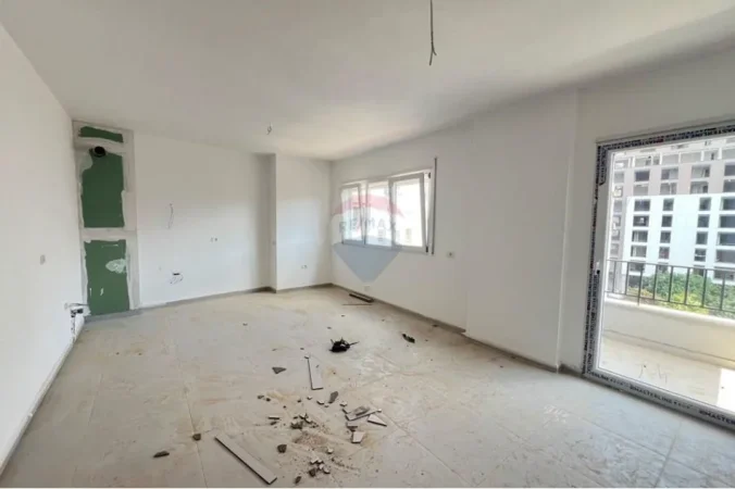 Tirane, jepet me qera , 68 m² 650 € 