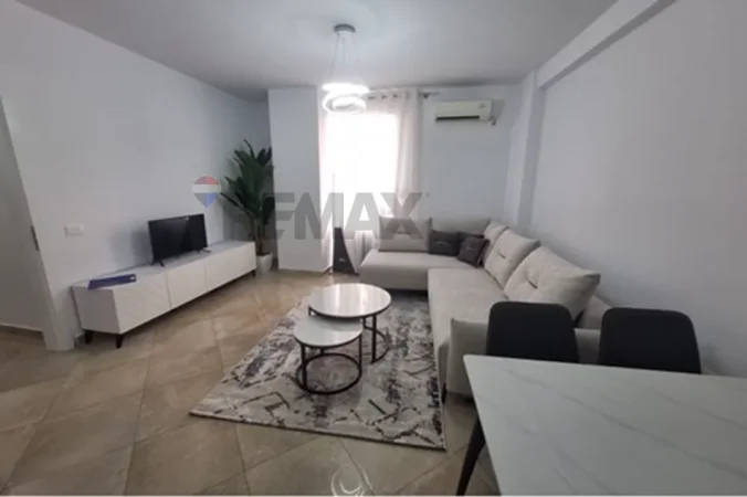 Tirane, jepet me qera apartament , 95 m² 800 € 