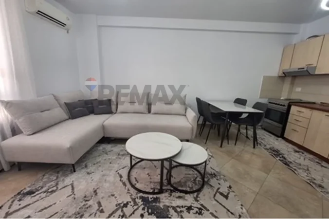 Tirane, jepet me qera apartament , 95 m² 800 € 