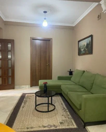 Tirane, jepet me qera apartament 1+1+Aneks+Ballkon Kati 1, 80 m² 500 € (Selvia, Rruga e Dibres , Gjimnazi Partizani)