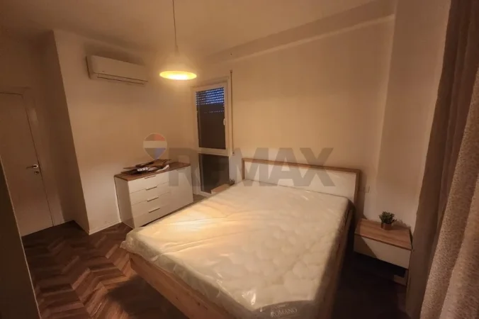 Tirane, jepet me qera apartament , 97 m² 690 € 