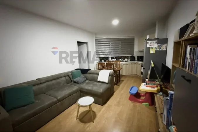 Tirane, jepet me qera apartament , 65 m² 530 € 