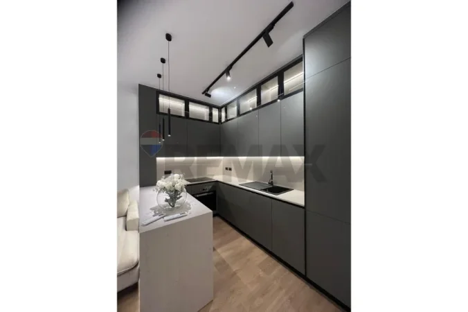 Tirane, jepet me qera apartament , 87 m² 1.000 € 