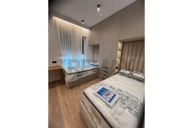 Tirane, jepet me qera apartament , 87 m² 1.000 € 