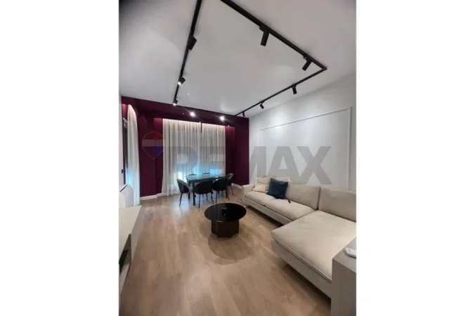 Tirane, jepet me qera apartament , 121 m² 1.000 € 