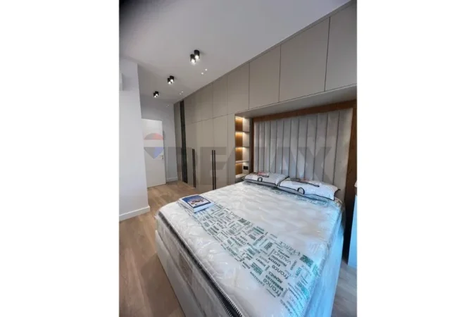 Tirane, jepet me qera apartament , 121 m² 1.000 € 