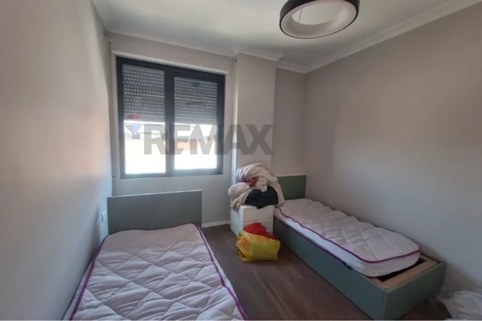 Tirane, jepet me qera apartament , 90 m² 800 € 