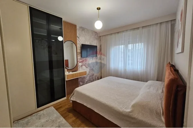 Tirane, jepet me qera apartament , 75 m² 950 € 