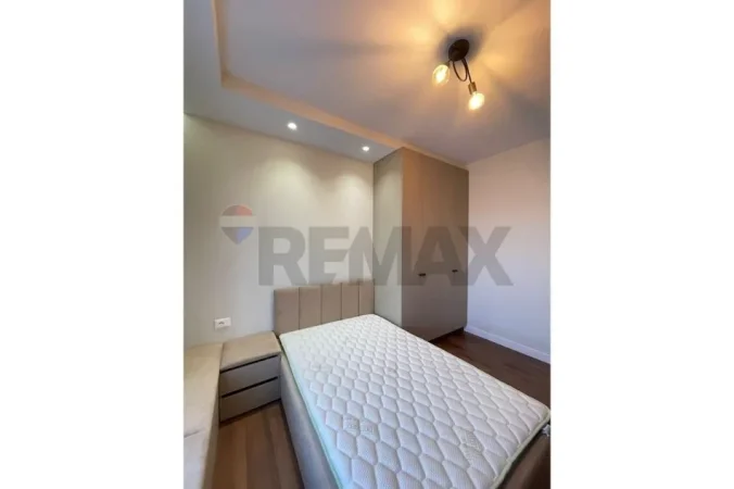 Tirane, jepet me qera apartament , 76 m² 750 € 