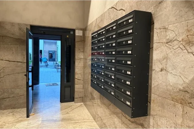 Tirane, jepet me qera apartament Kati 7, 100 m² 1.000 € 