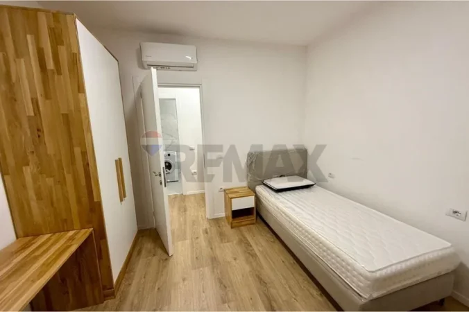Tirane, jepet me qera apartament , 120 m² 750 € 