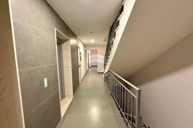 Tirane, jepet me qera apartament , 120 m² 750 € 