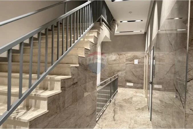 Tirane, jepet me qera apartament , 120 m² 750 € 