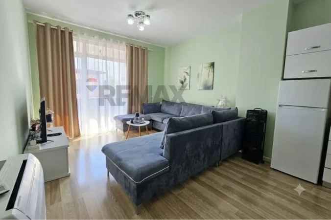 Shqiperi, jepet me qera apartament , 70 m² 700 € 