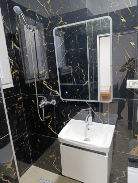 Tirane, jepet me qera apartament Studio Kati 2, 40 m² 250 € (Qyteti Studenti)