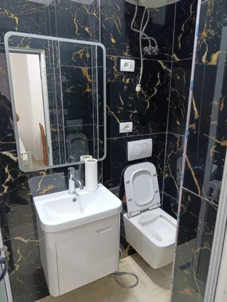 Tirane, jepet me qera apartament Studio Kati 1, 40 m² 300 € (Qyteti Studenti)