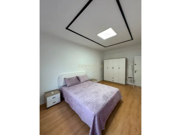 Tirane, jepet me qera apartament 1+1 Kati 3, 45 m² 550 € (rruga e durresit)