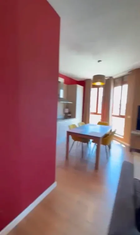 Tirane, shitet apartament 1+1 Kati 6, 80 m² 250.000 € (SQUARE 21)
