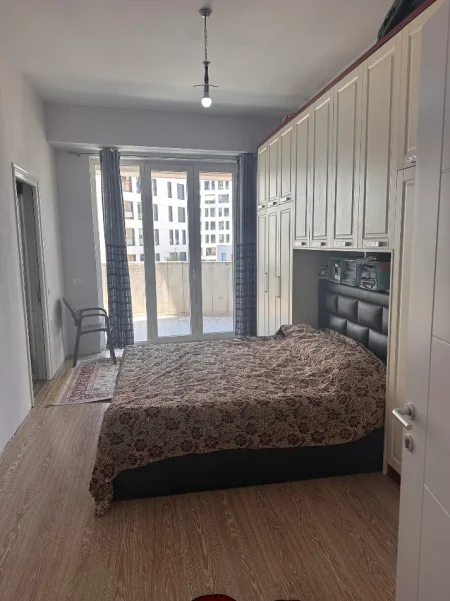 Tirane, shes apartament 3+1+Ballkon Kati 3, 180 m² 397.000 € (Rruga Frosina Plaku)
