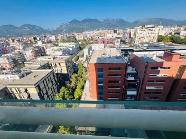 Tirane, jepet me qera apartament 2+1 Kati 12, 100 m² 700 € (Ish Hipoteka, Kompleksi Panorama)