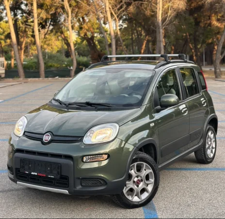 Vlore, shes makine Fiat Panda 4x4 1.3 Nafte 2014 Nafte, ulliri Klima 191 km 6.600 €